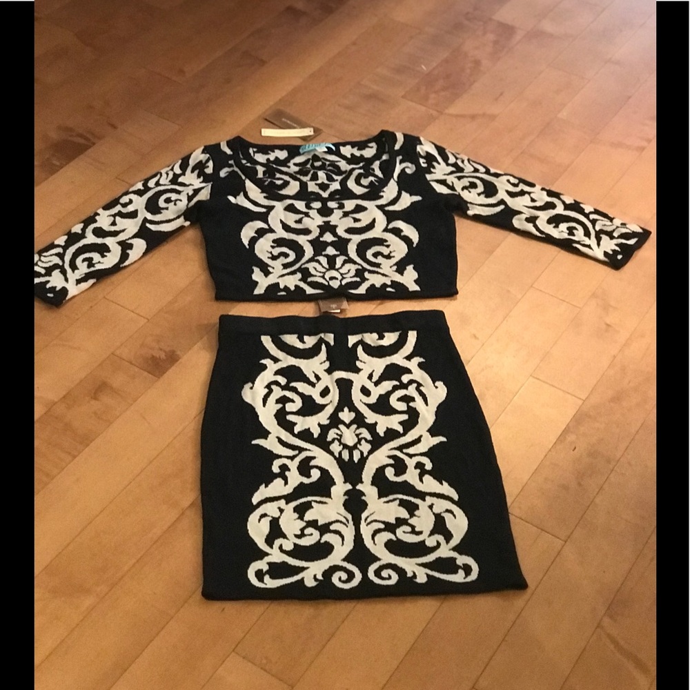 Skirt Set